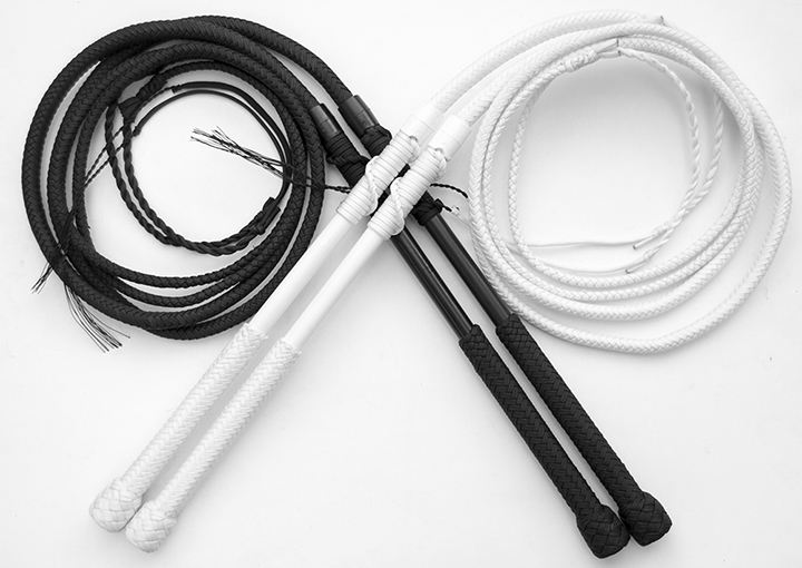 Nylon Whip in black